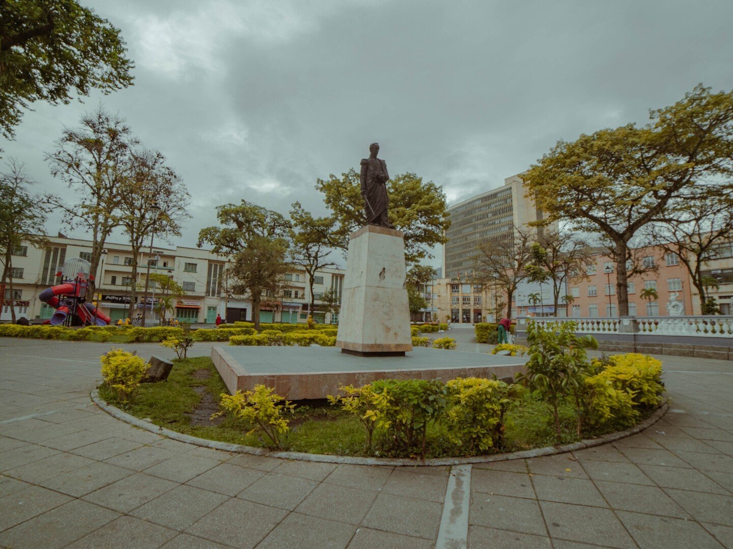 Plaza y Parque de Bolívar